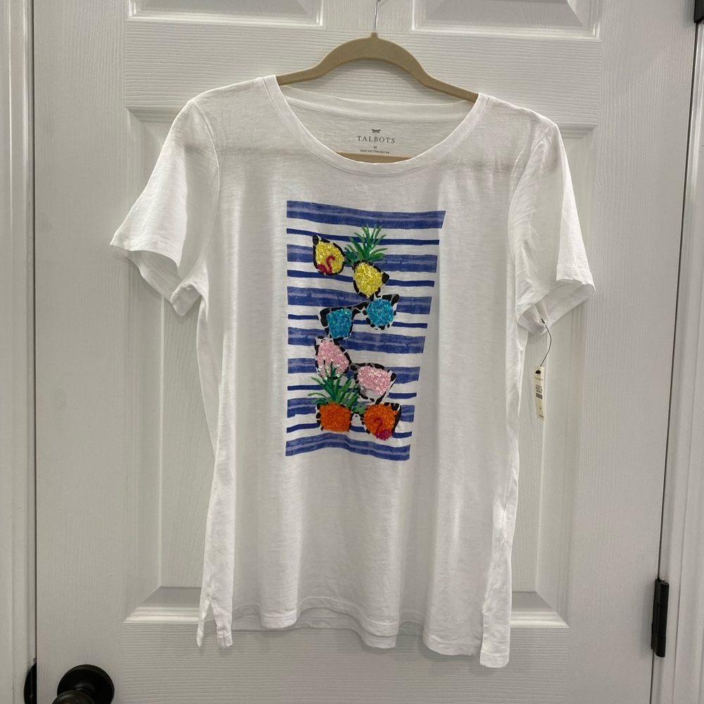 NWTs Talbots White colorful Sequin T-shirt. size Medium. Great for summer!!!